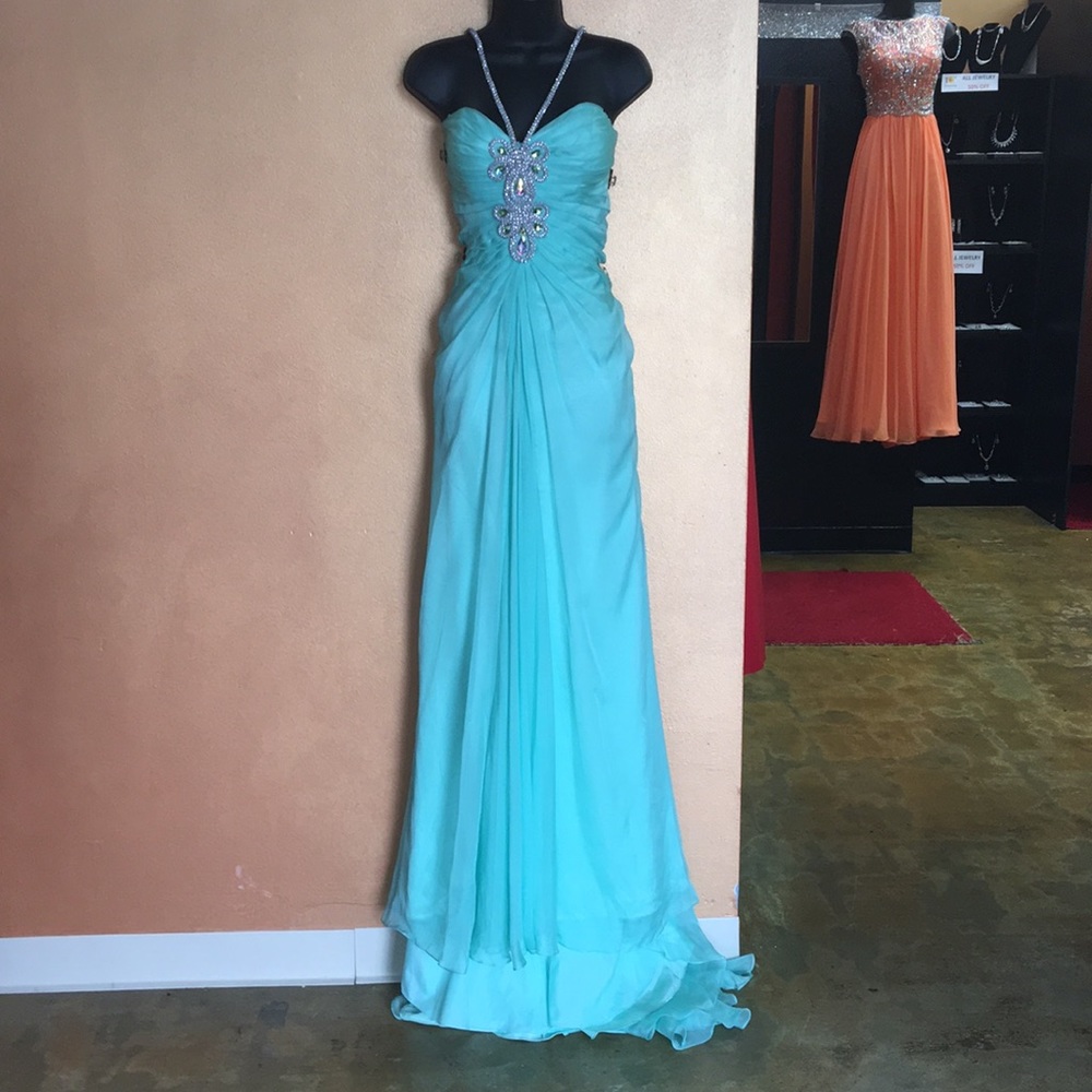 Precious formals prom dress